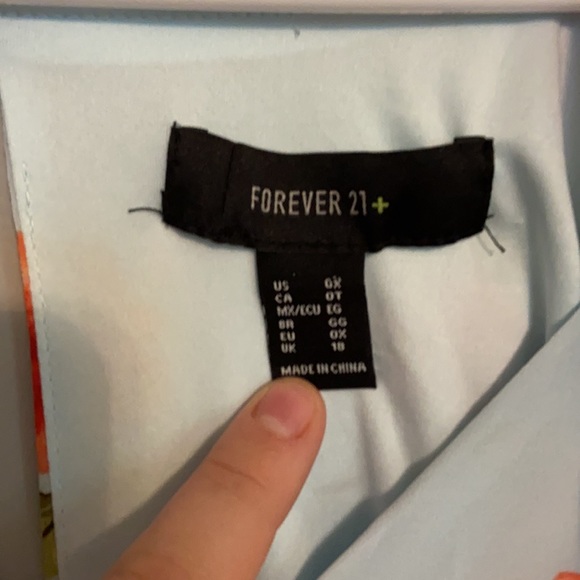 Forever 21 Floral Romper - Picture 4 of 5